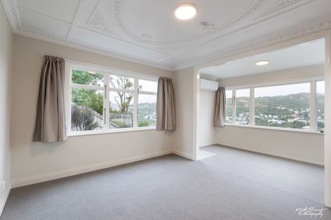 Photo of property in 131 Volga Street, Island Bay, Wellington, 6023