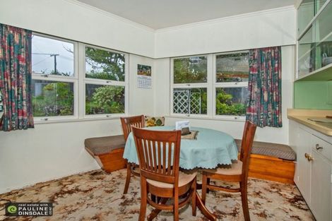 Photo of property in 5 Adams Place, Te Kamo, Whangarei, 0112