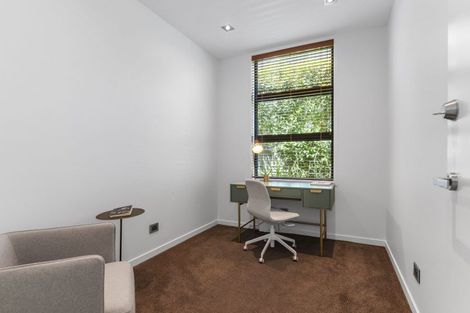 Photo of property in 48a Sunny Brae Crescent, Westmere, Auckland, 1022