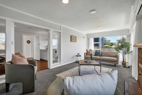 Photo of property in 58 Ngamotu Road, Moturoa, New Plymouth, 4310