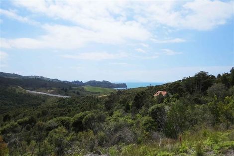 Photo of property in 229 Hillcrest Road, Wainui, 0931