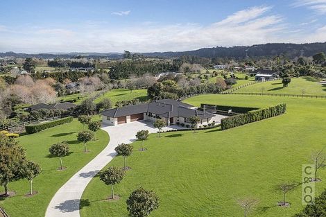 Photo of property in 289 Old North Road, Kumeu, 0892