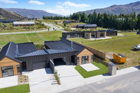Photo of property in 20b Robrosa Street, Wanaka, 9305