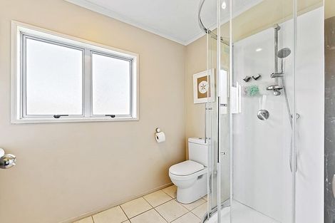 Photo of property in 6 Glengarry Road, Glen Eden, Auckland, 0602