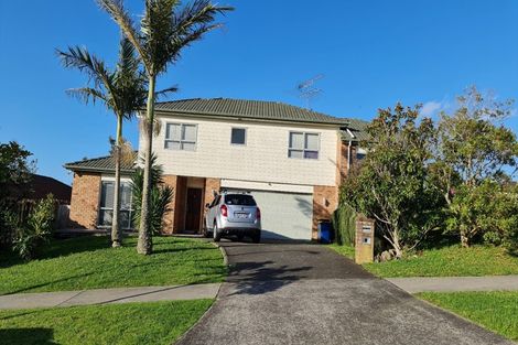 Photo of property in 6 Black Teal Close, Unsworth Heights, Auckland, 0632