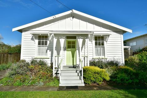 Photo of property in 45 Awaroa Road, Helensville, 0800