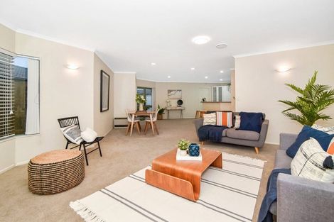 Photo of property in 7 Denny Hulme Drive, Mount Maunganui, 3116