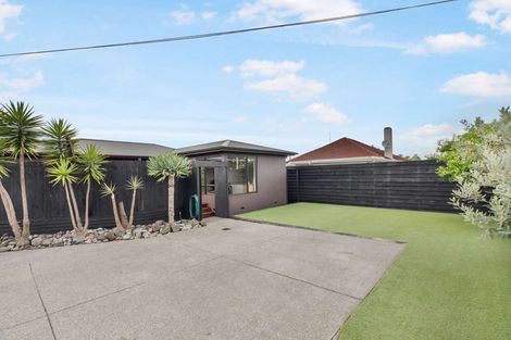 Photo of property in 34 Wyllie Road, Papatoetoe, Auckland, 2025