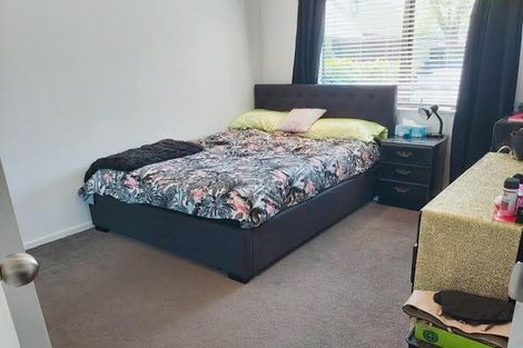 Photo of property in 9/58 Manuroa Road, Takanini, 2112