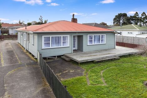 Photo of property in 144 George Street, Tuakau, 2121