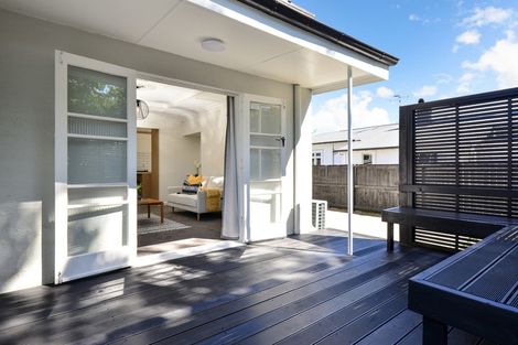 Photo of property in 16 Wilson Street, Hamilton East, Hamilton, 3216