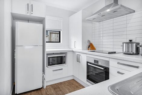 Photo of property in 5/5 Jones Crescent, Melville, Hamilton, 3206