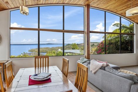 Photo of property in 1/50 Wakeman Road, Acacia Bay, Taupo, 3330