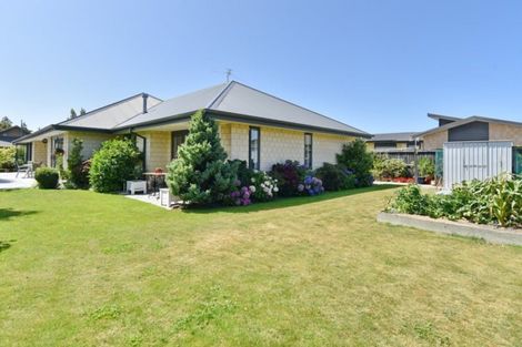 Photo of property in 14 Havana Gardens, Shirley, Christchurch, 8052