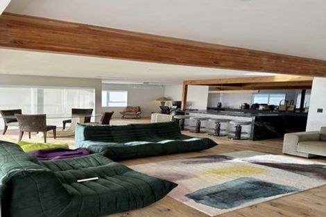 Photo of property in 1/45 Rothesay Bay Road, Rothesay Bay, Auckland, 0630