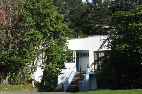 Photo of property in 106 Manuka Street, Stokes Valley, Lower Hutt, 5019