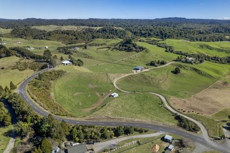 Photo of property in 704a Whakamarama Road, Whakamarama, 3179