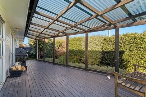 Photo of property in 35 Puriri Crescent, Edgecumbe, 3120