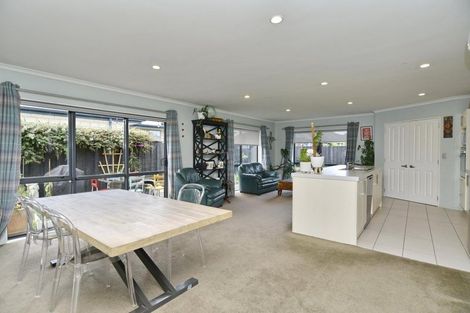 Photo of property in 6 Hampstead Close, Rangiora, 7400