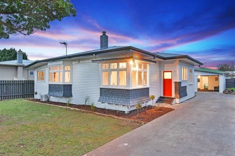 Photo of property in 6 William Street, Mangere East, Auckland, 2024