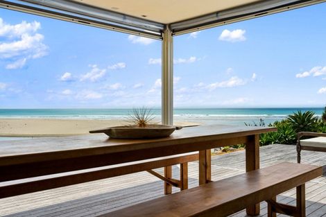 Photo of property in 14 Oraka Road, Mahia, Nuhaka, 4198