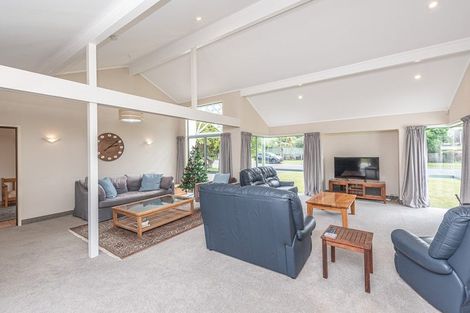 Photo of property in 17 Norfolk Drive, Otamatea, Whanganui, 4500