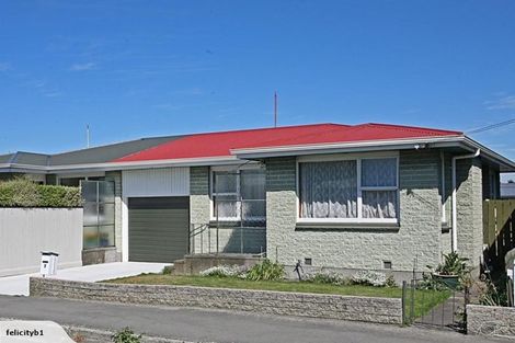 Photo of property in 7 Dominion Avenue, Spreydon, Christchurch, 8024