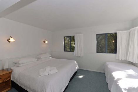 Photo of property in Atholwood Luxury Accommodation, 118 Bronte Road East, Bronte, Upper Moutere, 7173