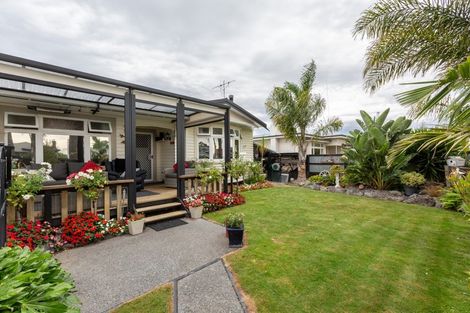 Photo of property in 174 Kennedy Road, Marewa, Napier, 4110