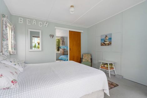 Photo of property in 132 Achilles Avenue, Whangamata, 3620