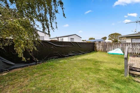 Photo of property in 1/31 Solveig Place, Randwick Park, Auckland, 2105