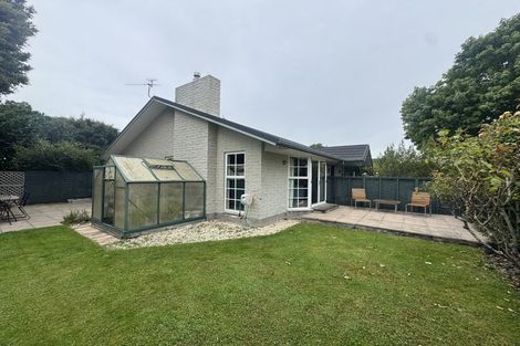 Photo of property in 6 Maydell Street, Ilam, Christchurch, 8041