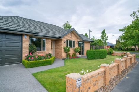 Photo of property in 2 Garforth Green, Halswell, Christchurch, 8025