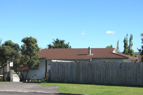 Photo of property in 24 Crosby Road, West Harbour, Auckland, 0618