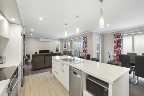 Photo of property in 9 Lloyds Close, Rolleston, 7614