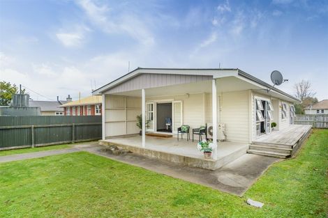 Photo of property in 9 Fagan Street, Bulls, 4818