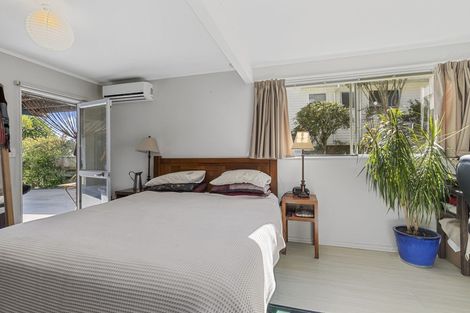 Photo of property in 26 Holland Street, Wainuiomata, Lower Hutt, 5014