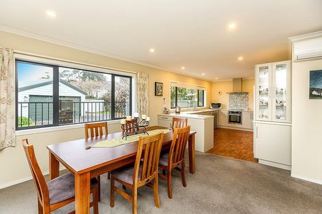 Photo of property in 12 Kororako Grove, Whalers Gate, New Plymouth, 4310