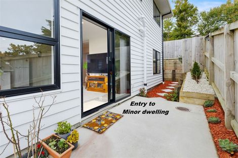 Photo of property in 206c Henderson Valley Road, Henderson, Auckland, 0612