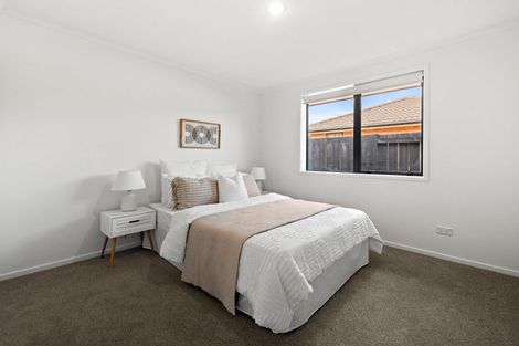 Photo of property in 19 Seabreeze Place, Papamoa Beach, Papamoa, 3118