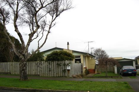 Photo of property in 17 Metzger Street, Georgetown, Invercargill, 9812