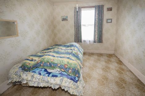 Photo of property in 32 Chester Street, Hampden, 9410