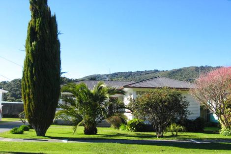 Photo of property in 103 Marlborough Street, Greymouth, 7805