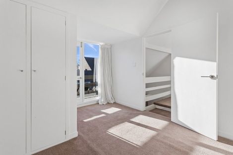 Photo of property in 10a Office Road, Merivale, Christchurch, 8014