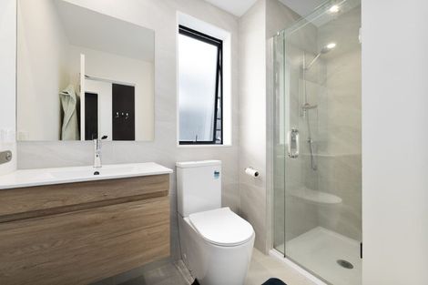 Photo of property in 54c Chilcott Road, Henderson, Auckland, 0612