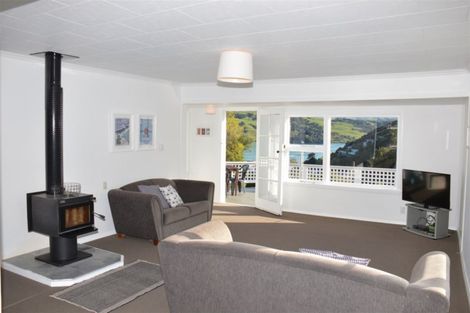 Photo of property in 32 Selwyn Avenue, Akaroa, 7520