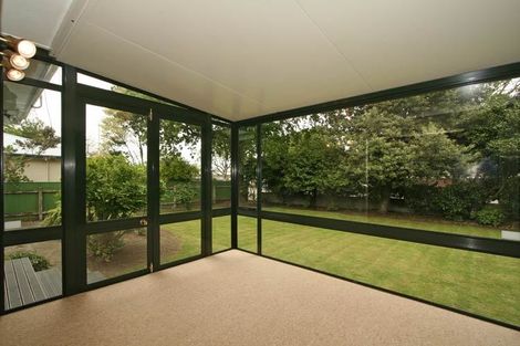 Photo of property in 120 Pahiatua Street, Hokowhitu, Palmerston North, 4410