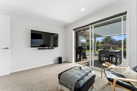 Photo of property in 68b Matakana Valley Road, Matakana, Warkworth, 0985