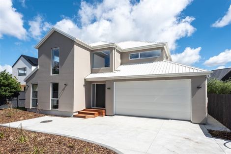 Photo of property in 2/179 Weston Road, St Albans, Christchurch, 8052