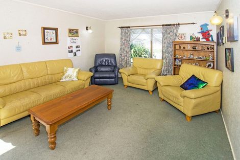 Photo of property in 5 Lowes Place, Solway, Masterton, 5810